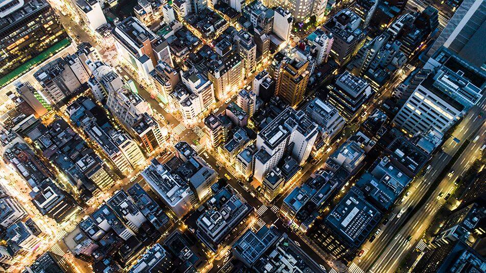 Die zunehmende Verbreitung von Smart Cities und die zunehmende Vernetzung haben den Bedarf an einer neuen internationalen Norm für Cybersicherheit bei Aufzügen, Rolltreppen und Fahrsteigen geschaffen.