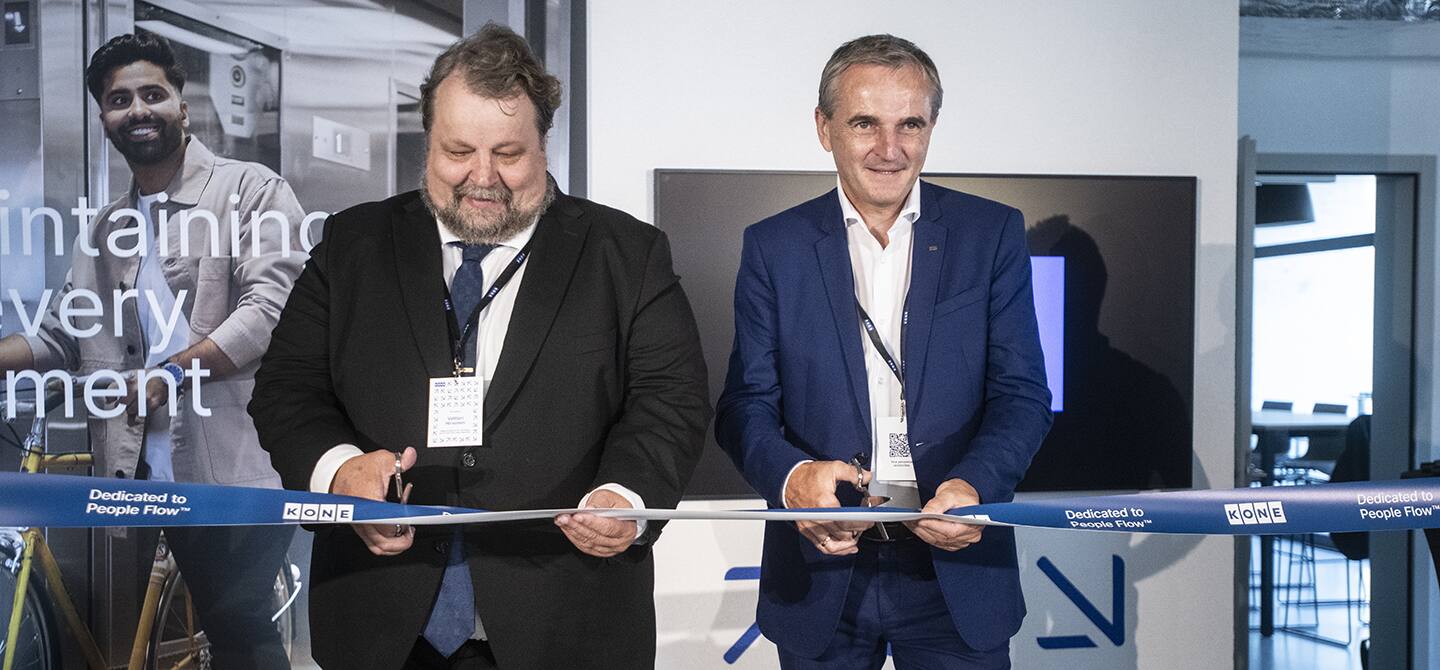 hero_opening sion_1440x670