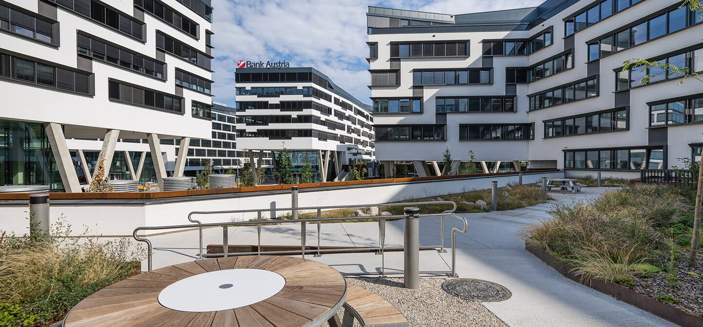 img_hero austria campus