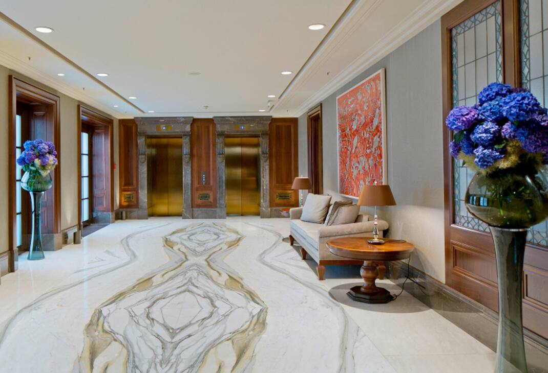 Hyatt_Slider2